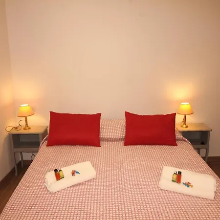 Apartmán Charming 2-Bedroom Apartment With Quality Amenities In Old Cannes Cannes